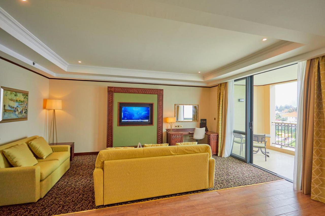 Goma Serena Hotel エクステリア 写真